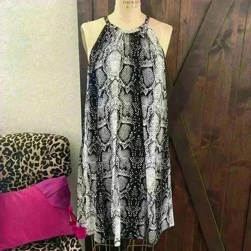 Nicole Miller Halter neckline a-line with Side Pockets, Size M, snake print